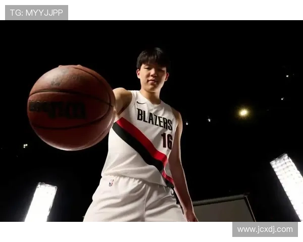 杨瀚森8分钟高效10分两板佳