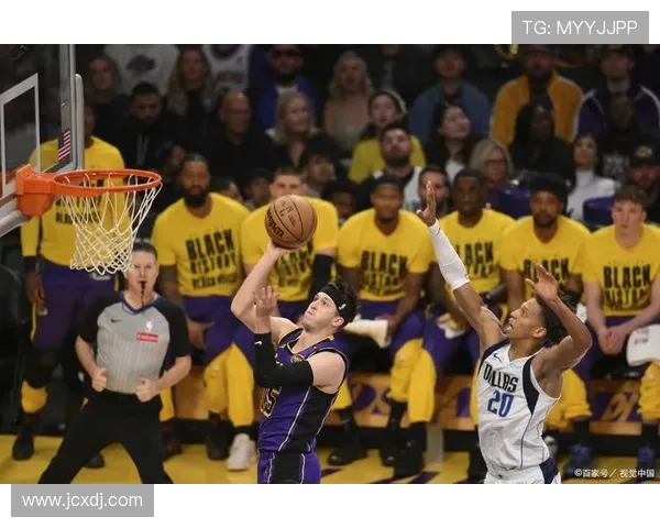 湖人险胜快船全队表现全解析一役